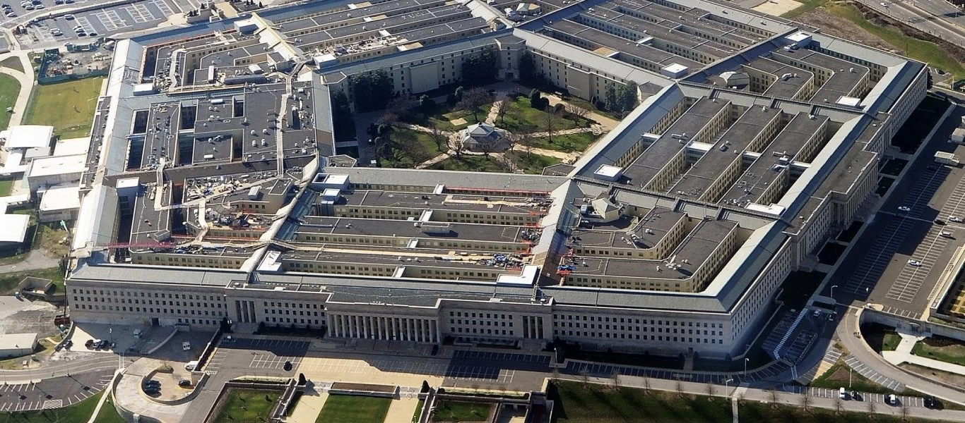 ΗΠΑ - Ουάσιγκτον: Πληροφορίες για πυροβολισμούς έξω από το Πεντάγωνο